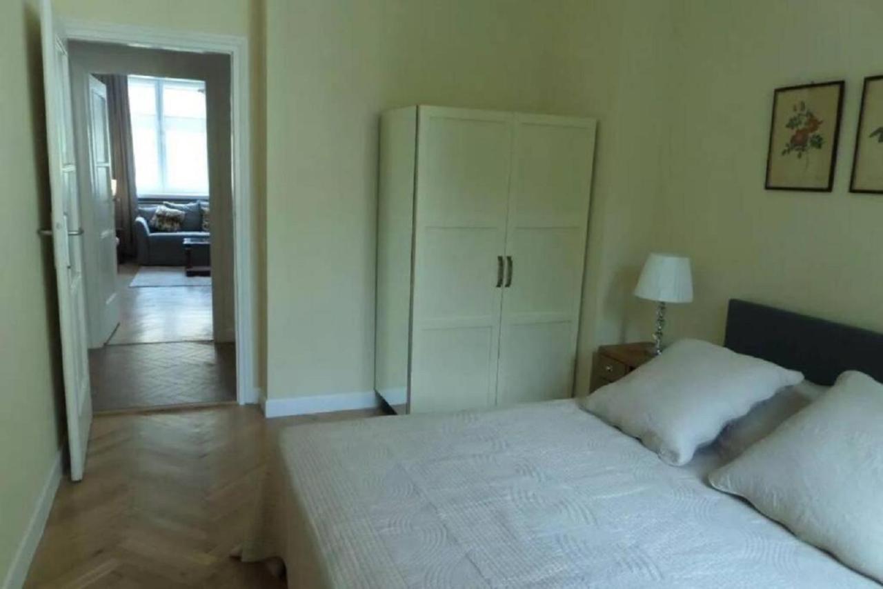 Super Luxury And Cozy- Golden Apartments- City Center Varşova Dış mekan fotoğraf