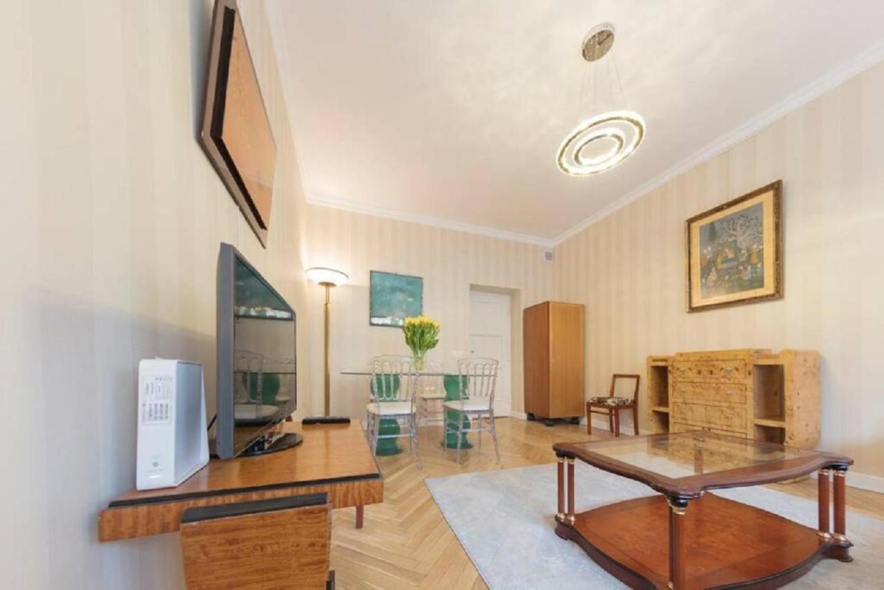 Super Luxury And Cozy- Golden Apartments- City Center Varşova Dış mekan fotoğraf